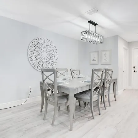 Stylish Villa Near Disney & Universal Kissimmee Exterior photo
